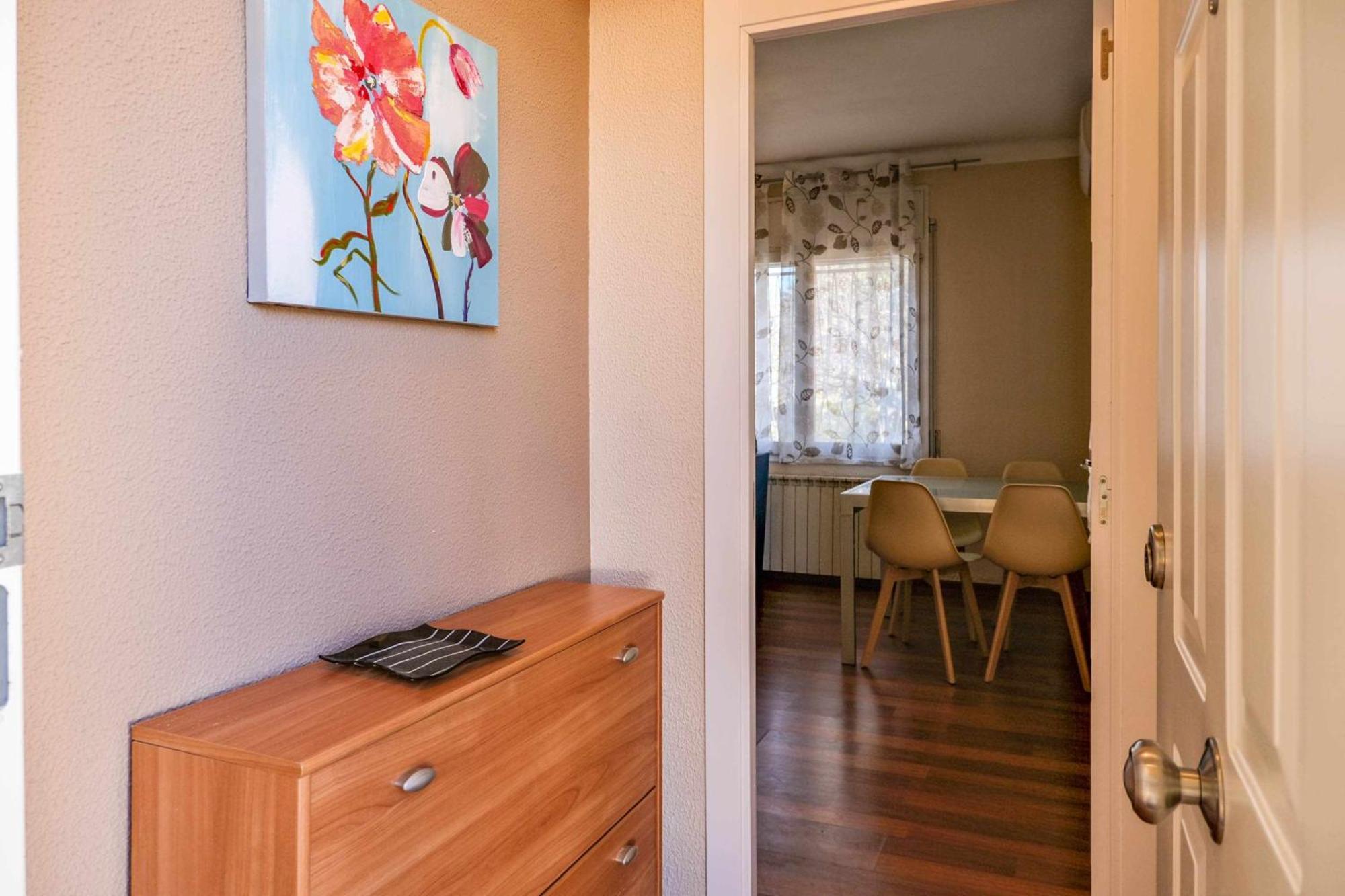 Can Camps Besalu Casa Planta Baja Con Jardin Bagian luar foto